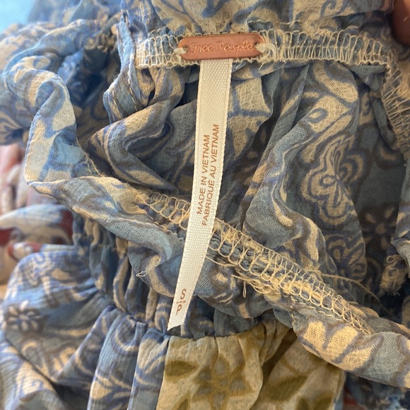Free People Merrie Mix Print Tunic Top NWT size small - Picture 8 of 9